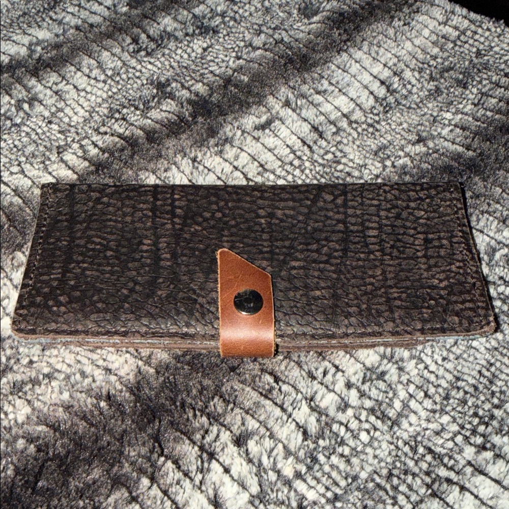 Gorgeous handmade leather wallet